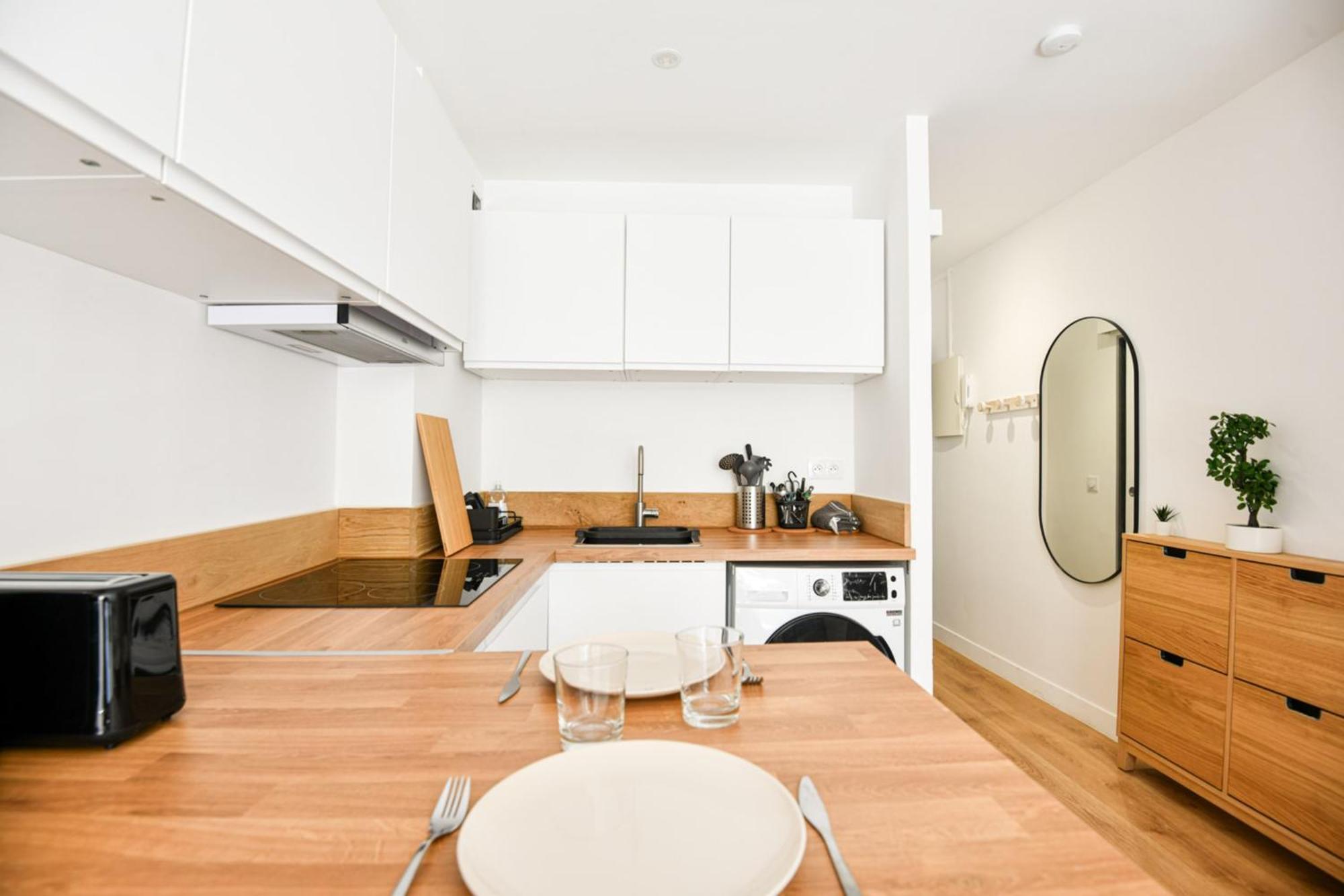 Studio Neuf Et Cosy Sur La Canebiere Vieux-Port Marseille Exteriör bild